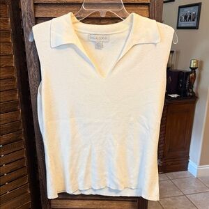 Casual Corner Ivory Sleeveless Blouse
